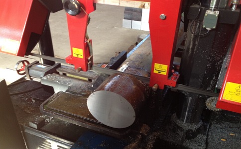 衡南卧式带锯床加工时出现明显振荡如何排查？